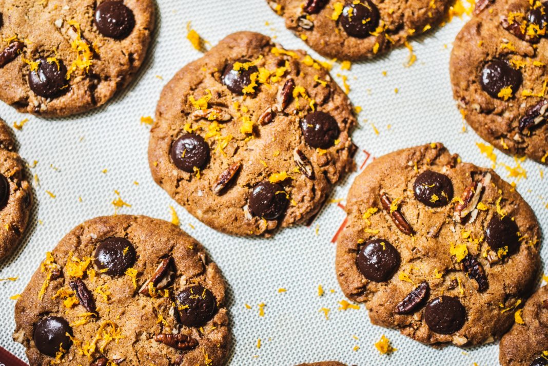 Baking Powder or Baking Soda? The Secret to Perfect Cookies