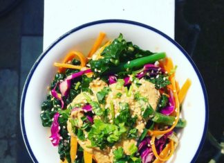 You'll Want To Try This Fast Thai Kale Salad