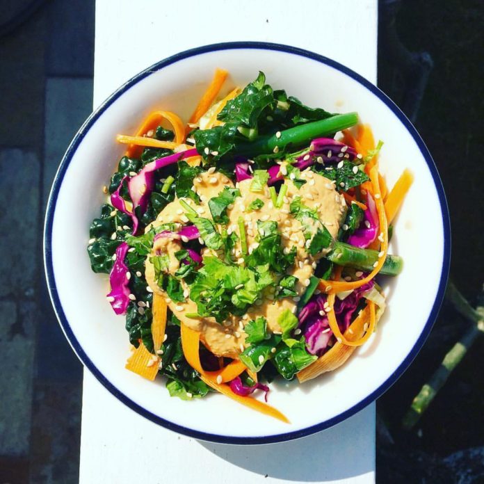 You'll Want To Try This Fast Thai Kale Salad