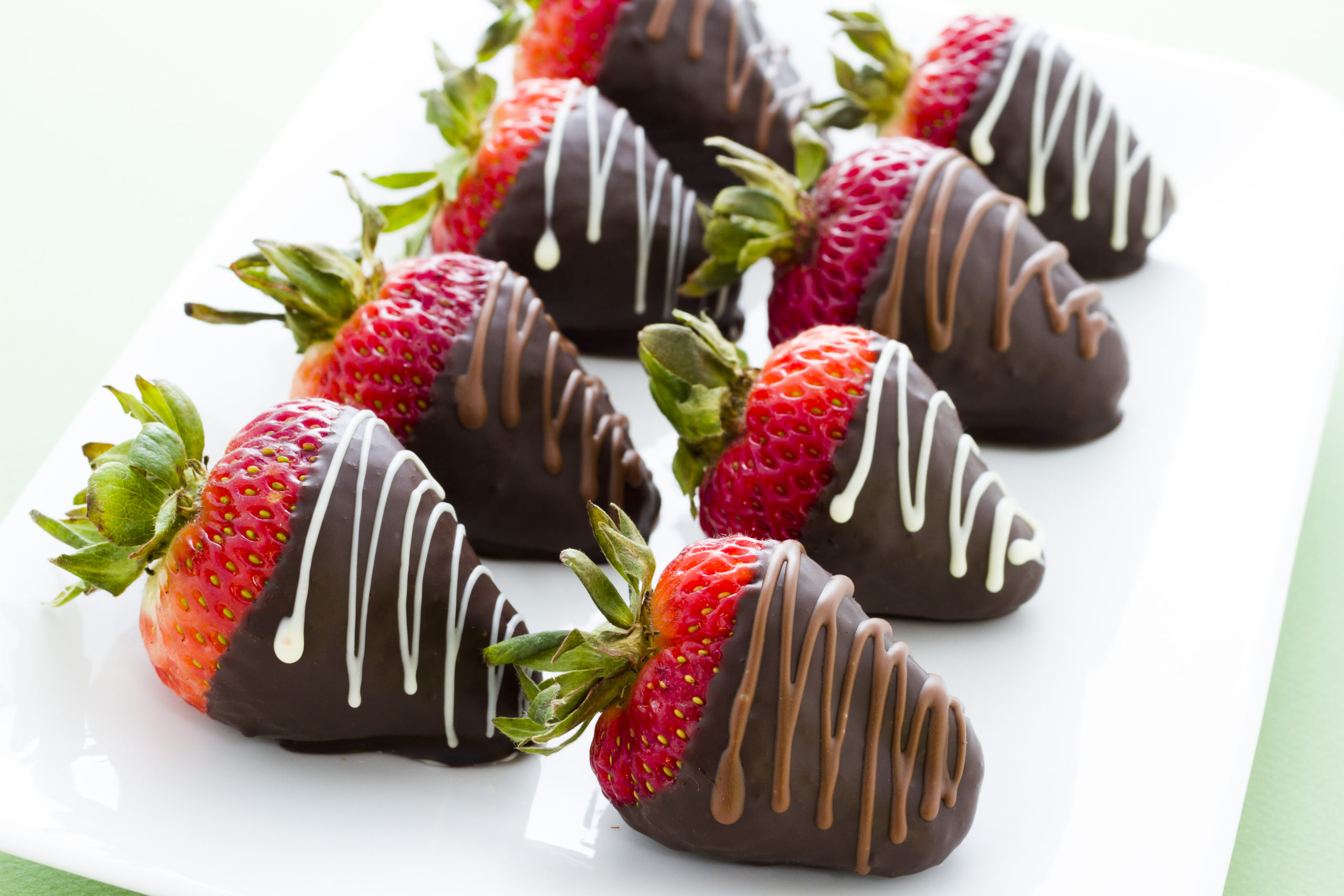 Chocolate-Covered Strawberries are a Valentine's Day Tradition—Here's ...