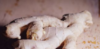 Unpeeled ginger root