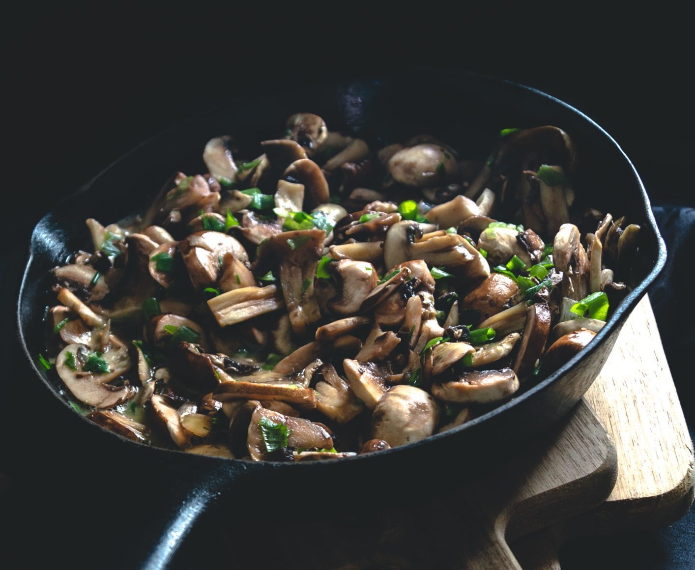 Your Simple Guide to Cooking with Mushrooms - foodisinthehouse.com