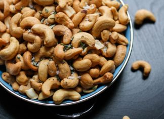 Health benefits to cashews