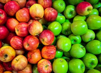 Green and red apples