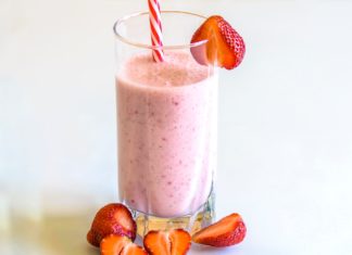 Strawberry protein shake