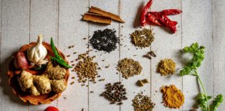 Whole and ground spices