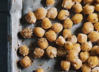 Chickpeas for salad