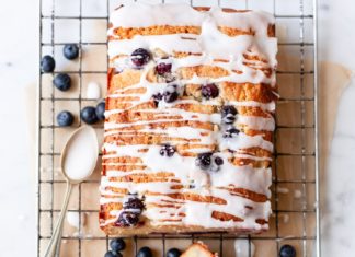 Blueberry cake