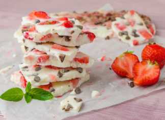 Yogurt bark