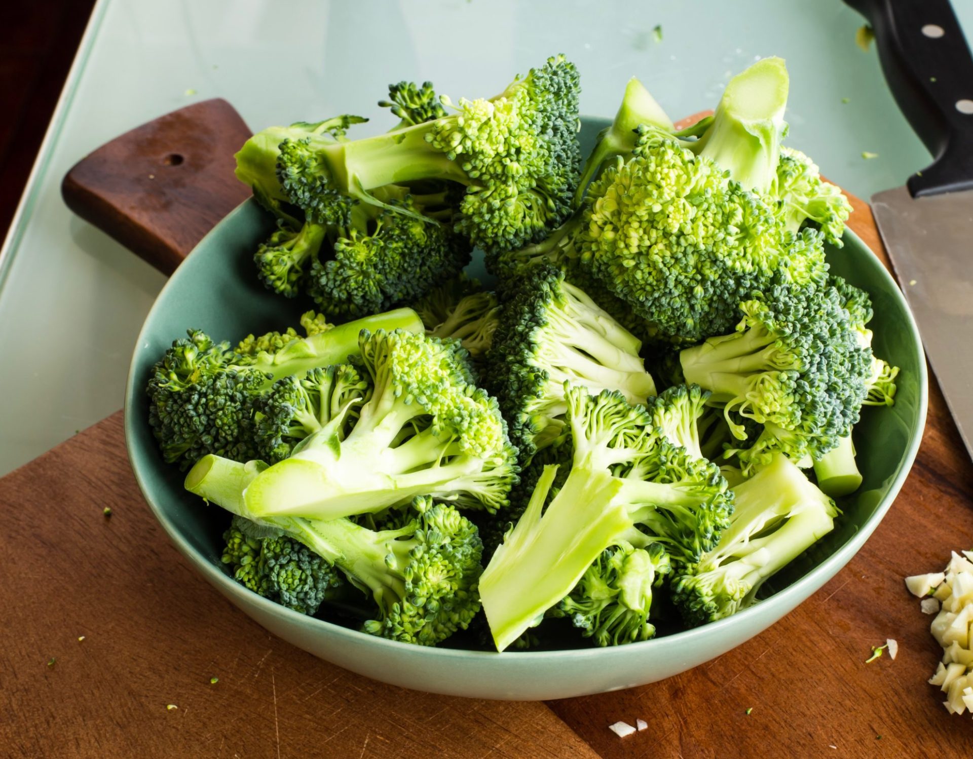 Broccoli vs Broccolini What's the Difference Between Two Veggies