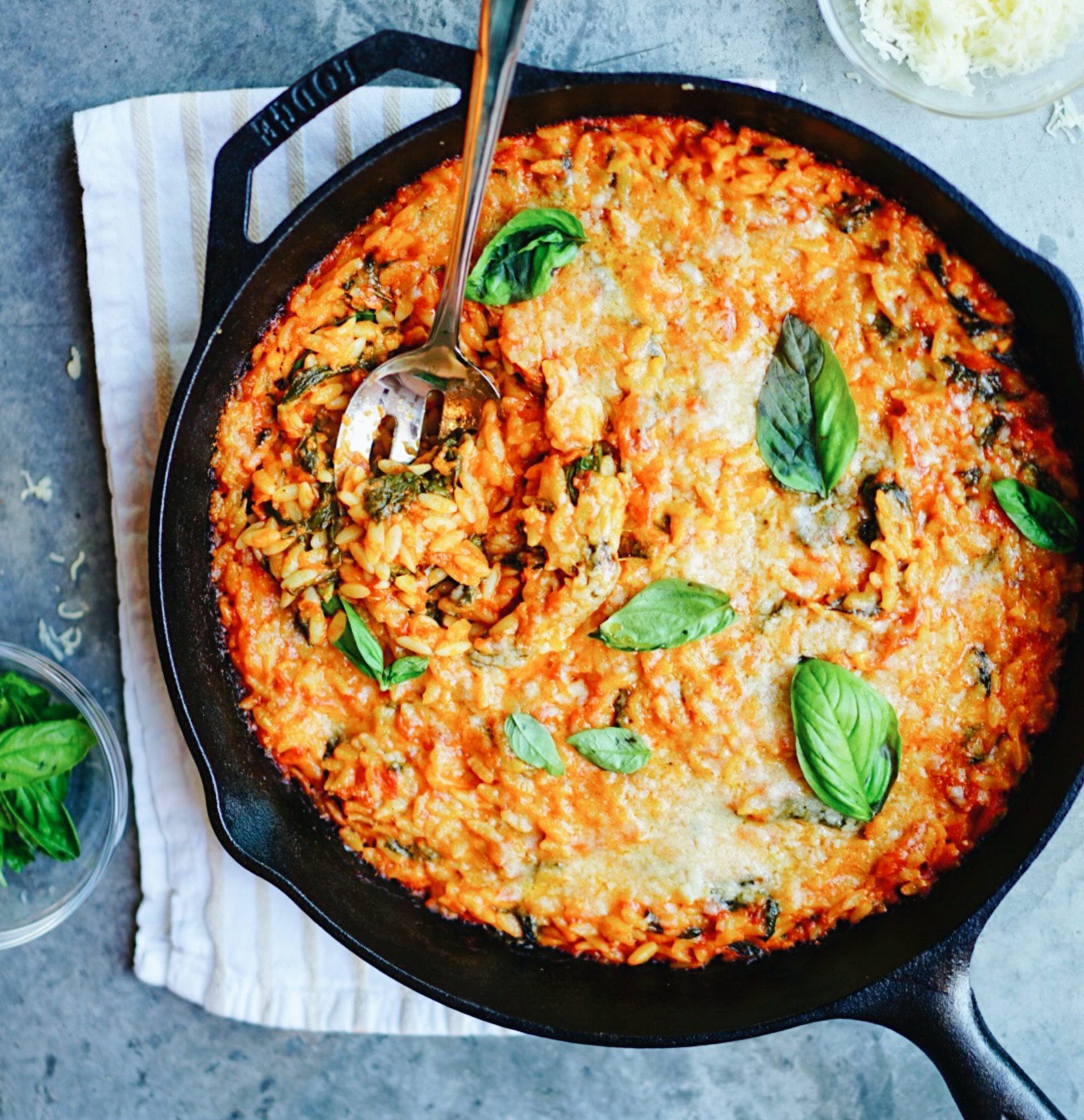 How to Make Quick and Easy Tomato 'Orzotto' - foodisinthehouse.com