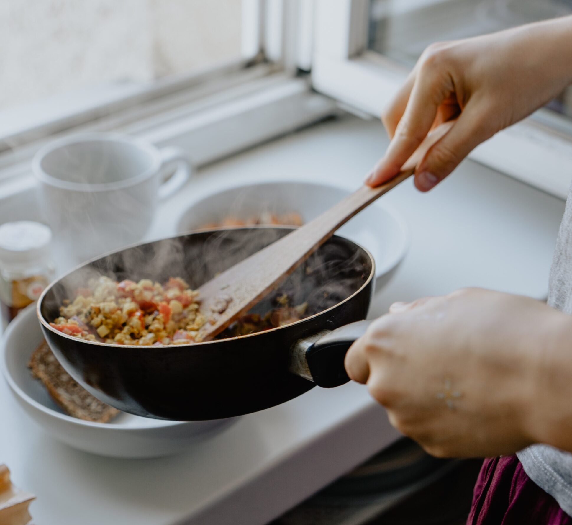 How Cooking Can Boost Your Mental Health Foodisinthehouse Com   Kevin Mccutcheon APDMfLHZiRA Unsplash Scaled E1684218277679 