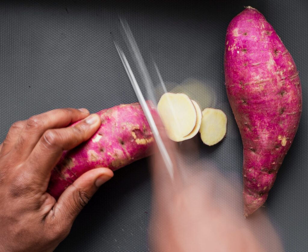 understanding-the-differences-between-yams-and-sweet-potatoes