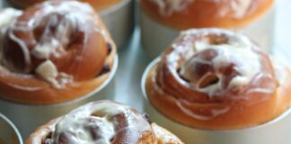 Vegan Cinnamon Buns