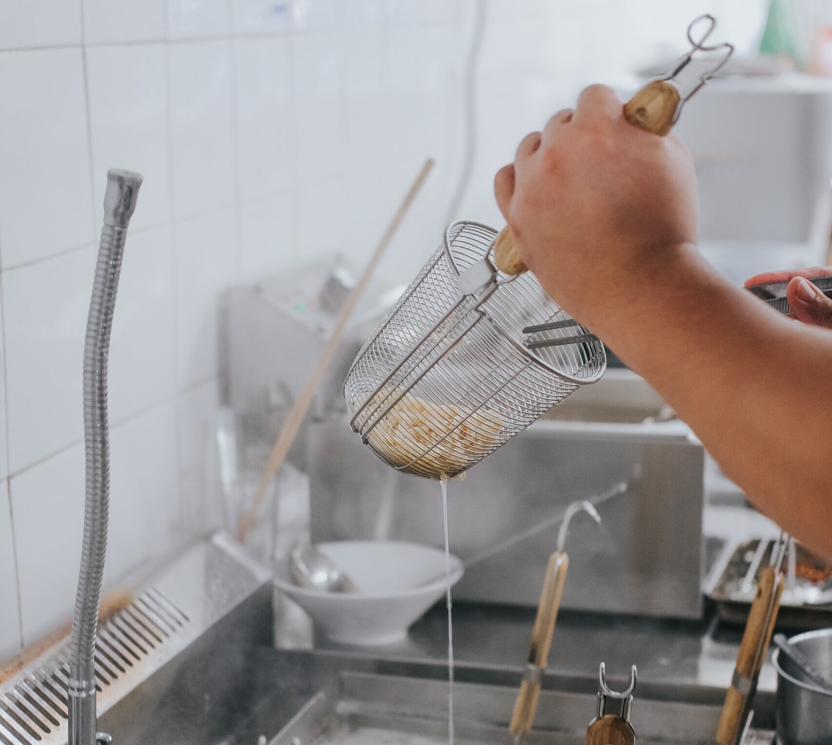 How to Properly Prep & Cook Rice Noodles - foodisinthehouse.com