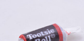 Tootsie roll candy