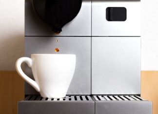 Instant espresso machine