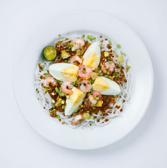 Palabok dish